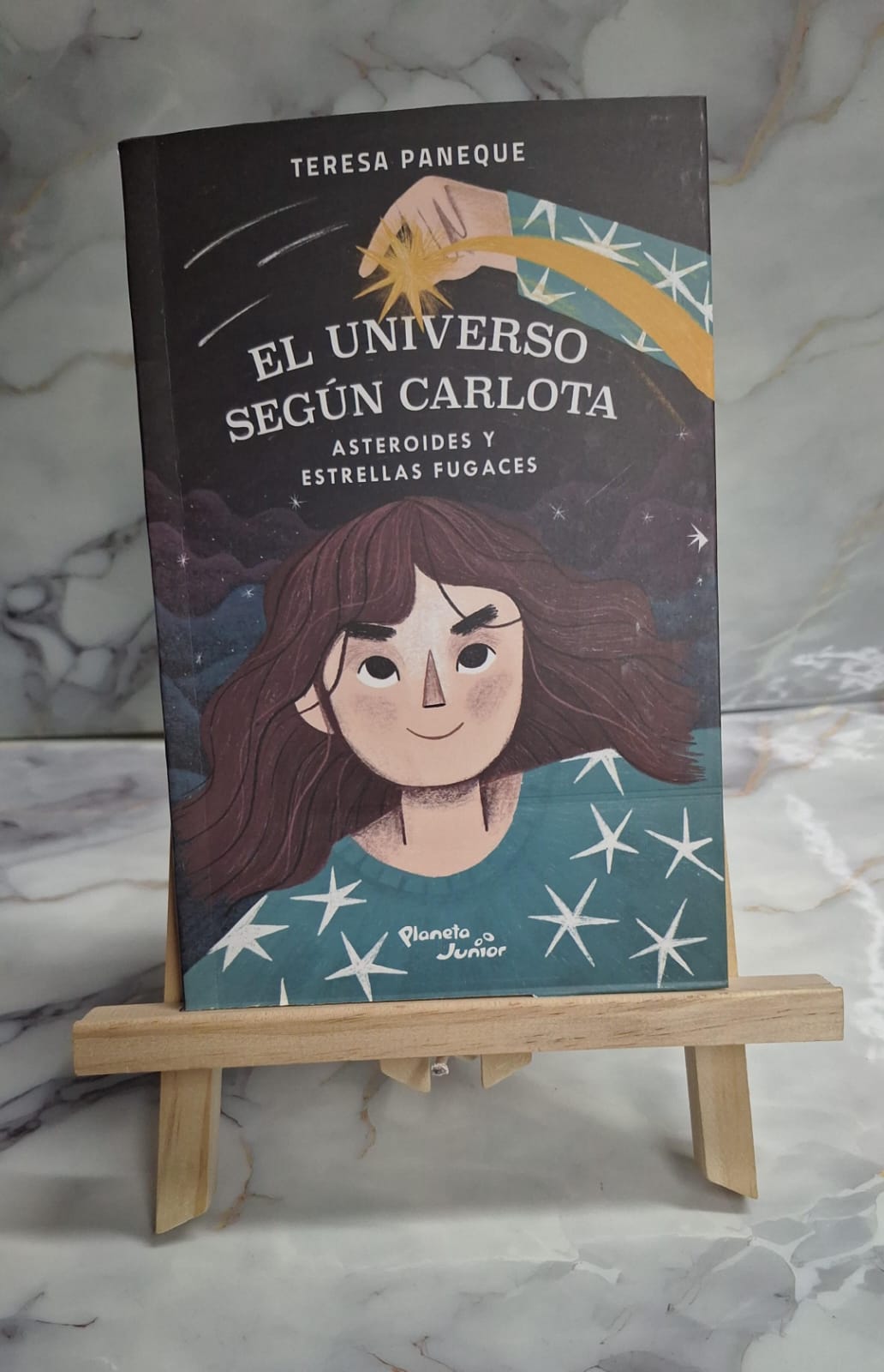 El universo según Carlota Asteroides y estrellas fugaces